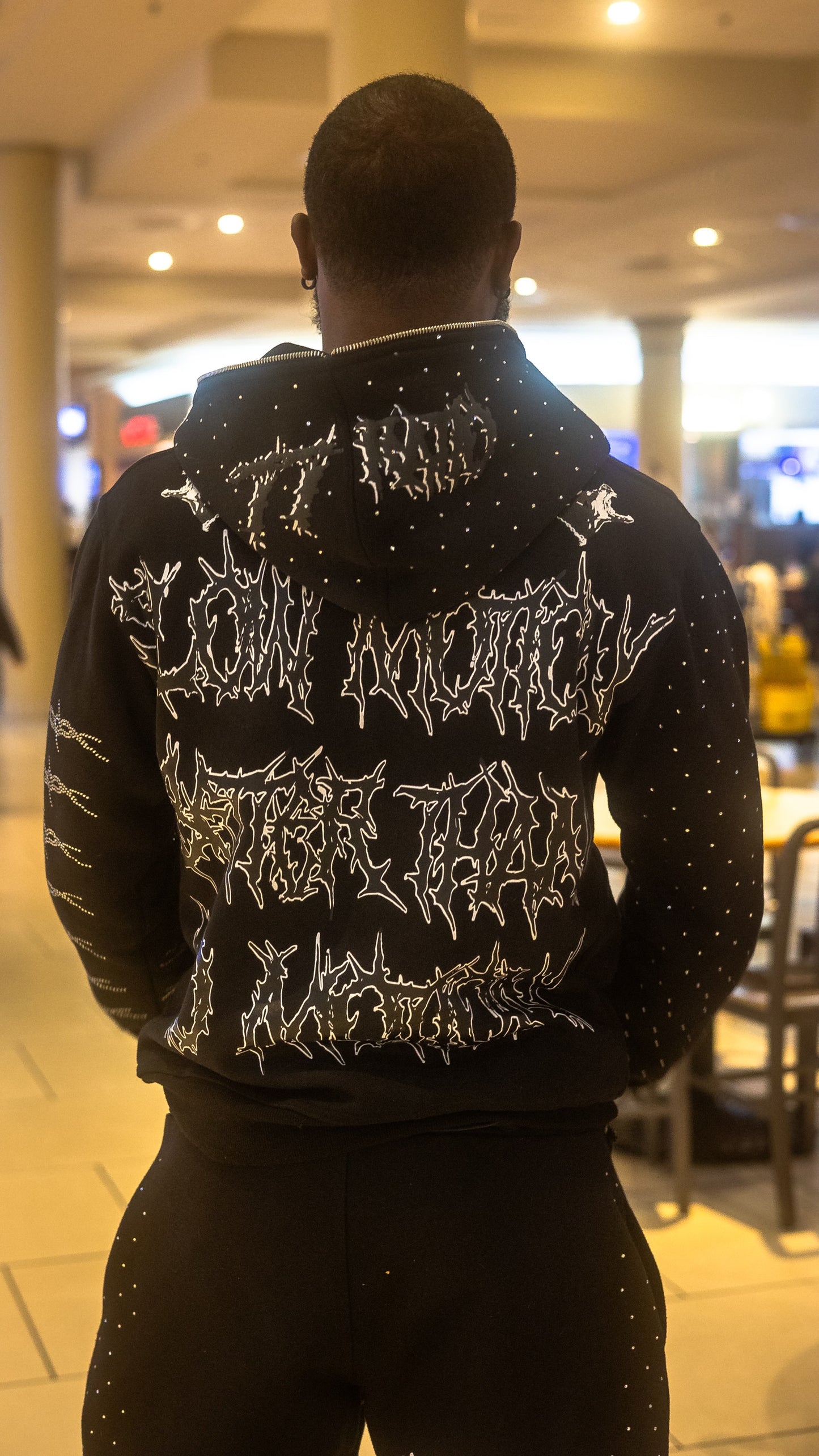 VO8ID-RHINESTONE ZIP UP (BLACK)