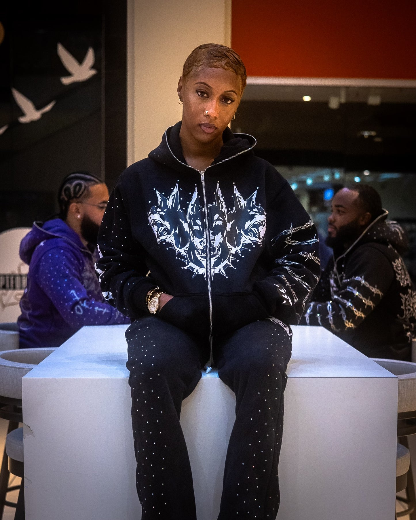 VO8ID-STACKED SWEATS (BLACK)